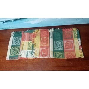 Set of 4 Vintage Cloth Napkins Leaf Pattern W/ Fringe 100% Cotton